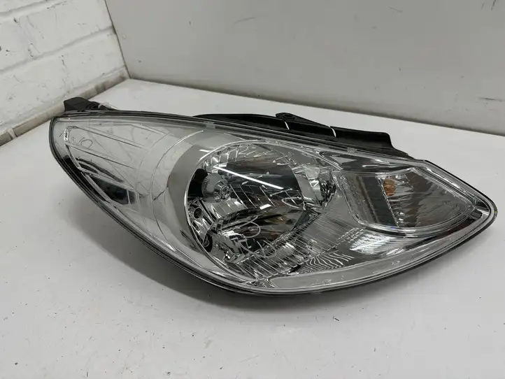 Hyundai i10 (2007 - 2012) 921020X0 Передняя фара — фото 1