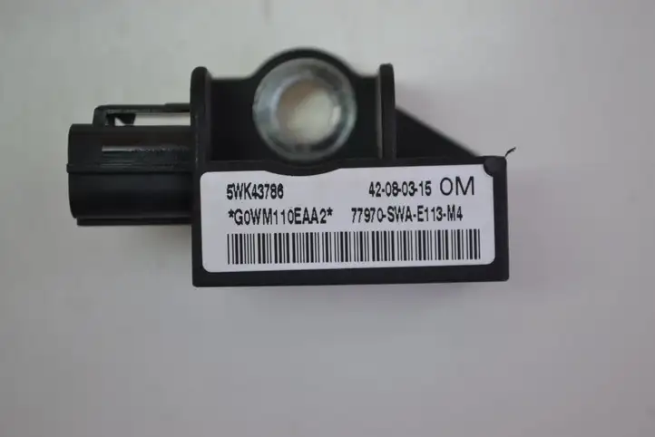 Honda CR-V (2006 - 2009) 77970SWAE113M4 Датчик удара SRS — фото 2
