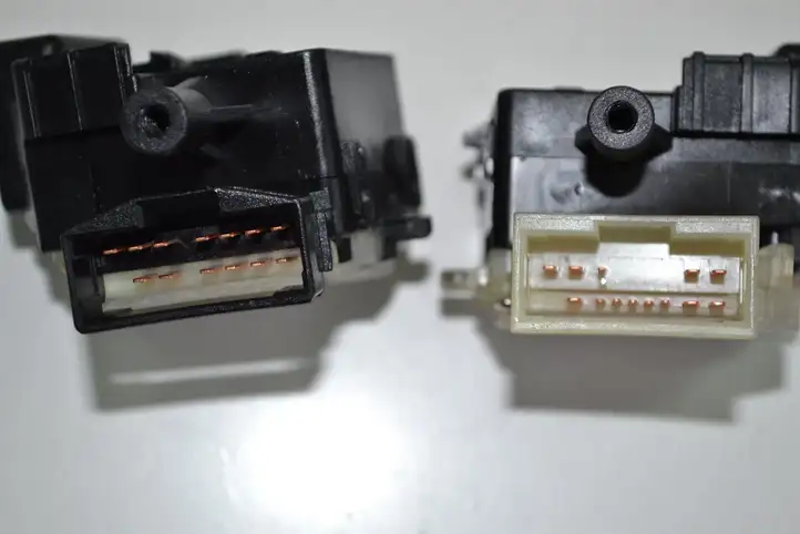 Hyundai Santa Fe (2005 - 2009) 2020057632 Комплект ручек — фото 3