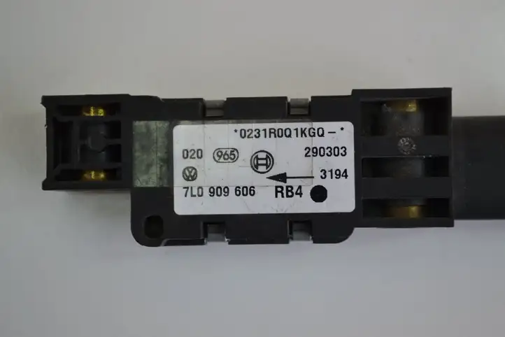 Volkswagen Touareg I (2002 - 2010) 7L0909606 Датчик удара SRS — фото 4