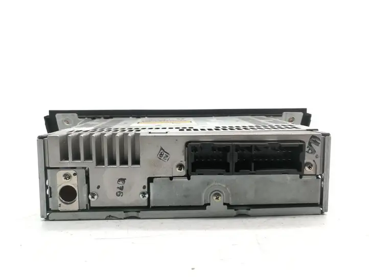 Nissan Almera Tino (2000 - 2003) 28185BU005 Магнитола / мультимедийная система — фото 3