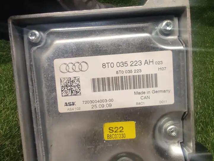 Audi A4 S4 B8 8K (2007 - 2011) 8T0035223AH Усилитель звука — фото 3