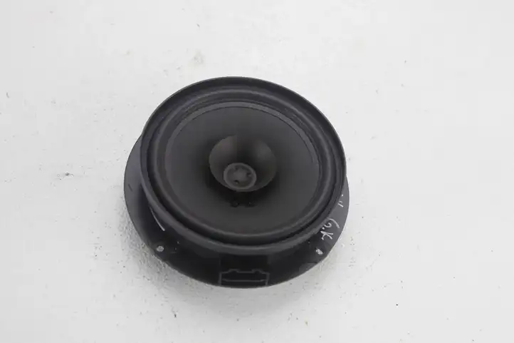 Volkswagen Amarok (2016 - 2023) 2H0035453B Динамики задних дверей — фото 1