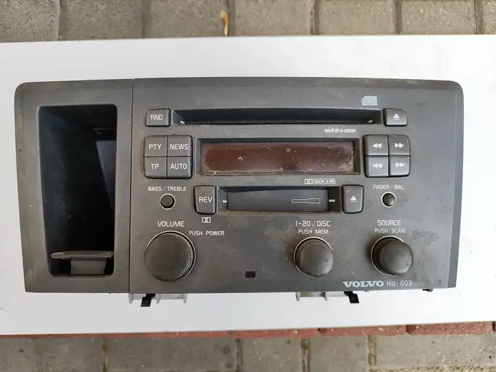 Volvo S60 (2000 - 2004) 86511521 Магнитола / мультимедийная система — фото 1