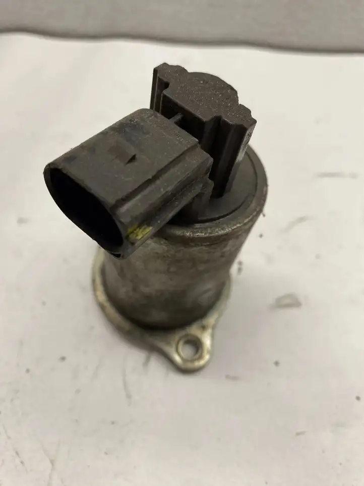 Renault Scenic II - Grand scenic II (2003 - 2006) 70007504 Клапан EGR — фото 4