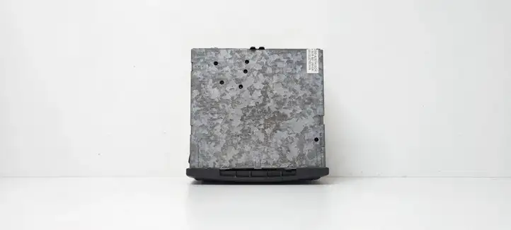 Ford Focus (1998 - 2004)  96AP18K876CC Радио/ проигрыватель CD/DVD / навигация