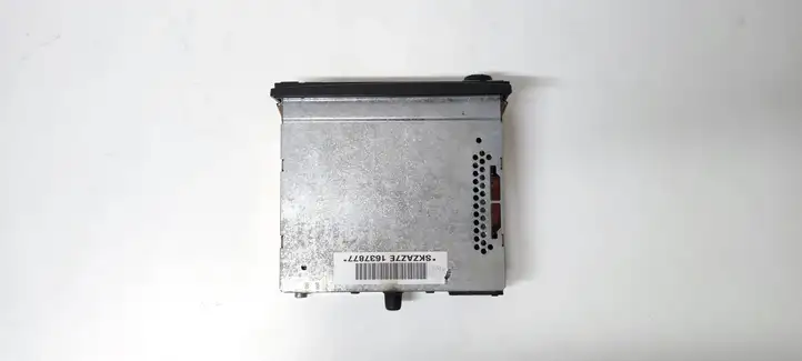 Skoda Fabia Mk1 (6Y) (1999 - 2007)  1U0035156E Радио/ проигрыватель CD/DVD / навигация