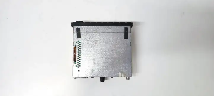 Skoda Fabia Mk1 (6Y) (1999 - 2007)  1U0035156E Радио/ проигрыватель CD/DVD / навигация