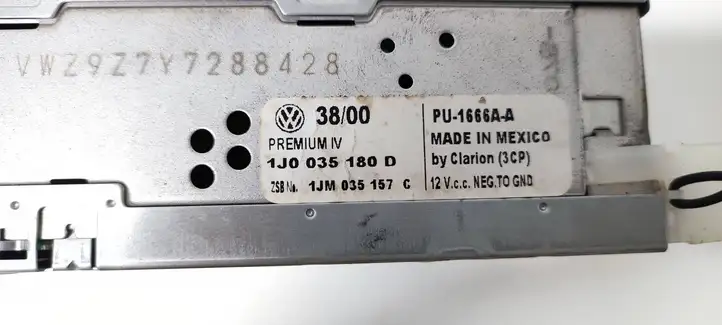 Volkswagen Jetta V (2005 - 2010) 1J0035180D Магнитола / мультимедийная система — фото 7