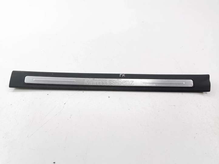 Mercedes-Benz A W169 (2004 - 2012)  A1696801174 Отделка переднего порога (внутренняя)