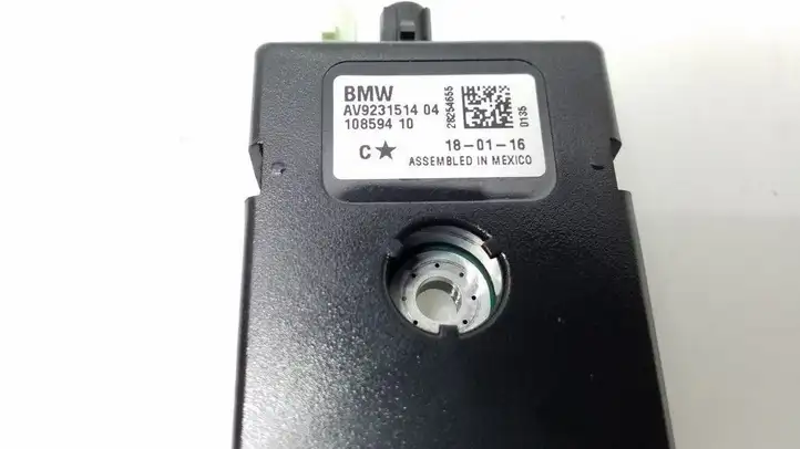 BMW 3 F30 F35 F31 (2012 - 2018) 9231514 Усилитель антенны — фото 5