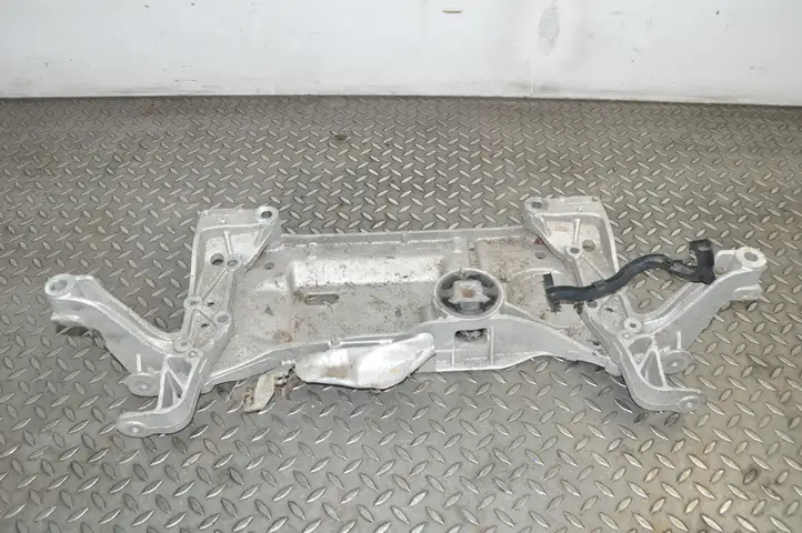 Audi A3/S3 8P (2003 - 2005) 1K0199369F Передняя балка подвески — фото 1
