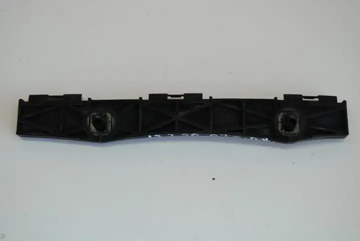 Lexus IS 220D-250-350 (2005 - 2010) Кронштейн угловой части бампера — фото 1