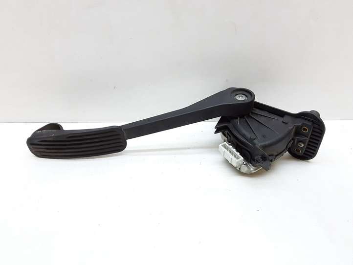 Volvo V70 (2004 - 2007)  30683516 Педаль акселератора