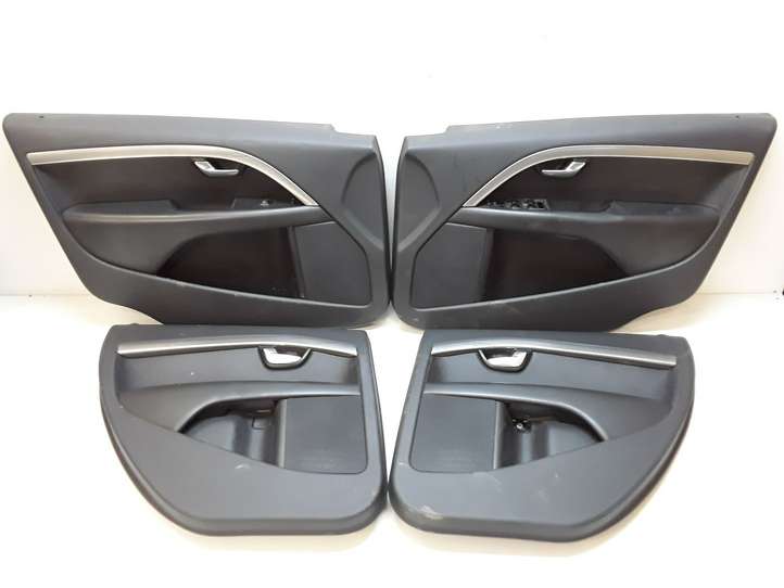 Volvo V70 (2007 - 2013)  39883492 Комплект отделки дверей