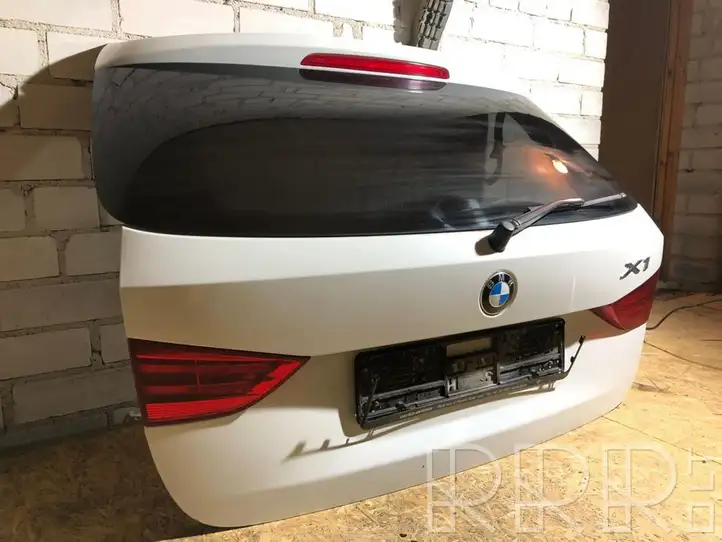BMW X1 E84 (2009 - 2015) Крышка багажника — фото 1