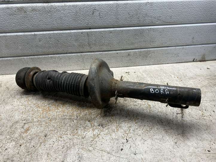 Volkswagen Golf IV (1998 - 2005)  357413175A Передний амортизатор