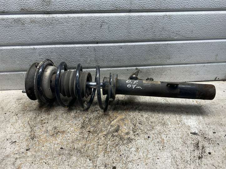 BMW 3 E90 E91 (2005 - 2012)  824903001422 Передний амортизатор