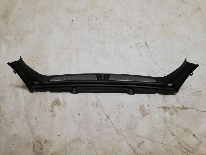 BMW 3 F30 F35 F31 (2012 - 2018)  51477221875 Отделка порога багажника