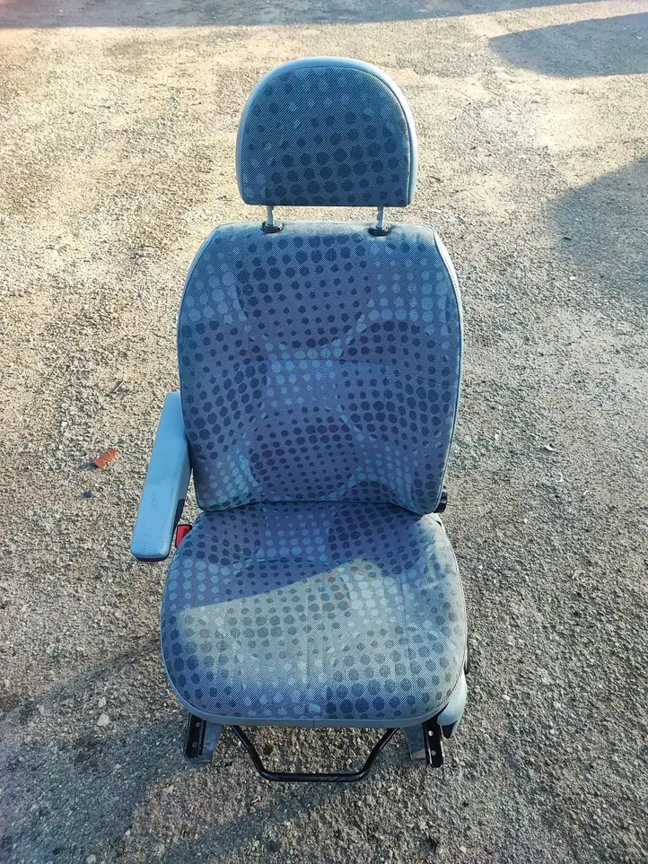 Ford Transit (2006 - 2013) 28362150B01 Переднее сиденье водителя — фото 1