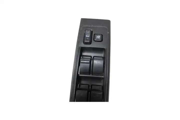 Toyota Corolla Verso E121 (2004 - 2007) 848200F030 Кнопка стеклоподъемников — фото 3