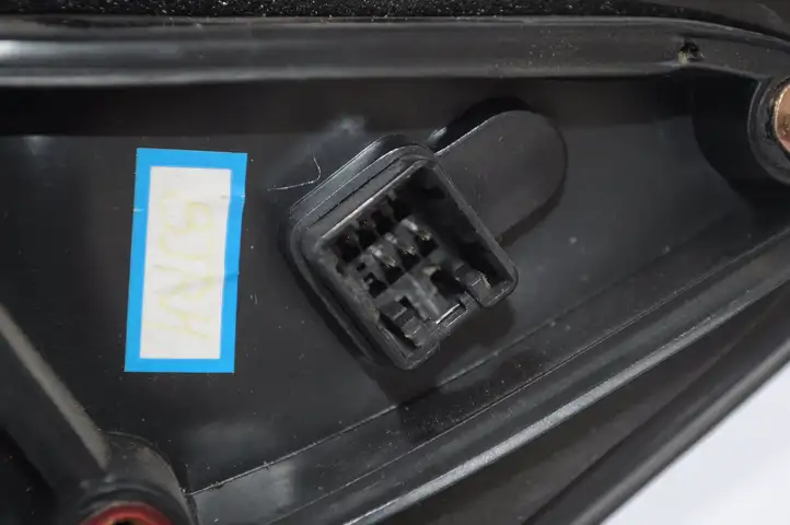 Audi A4 S4 B8 8K (2011 - 2015) Боковое зеркало с электроприводом — фото 3