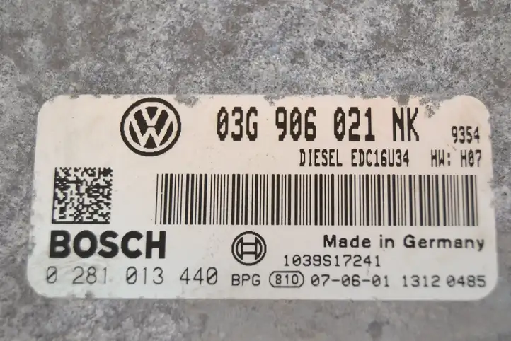 Volkswagen PASSAT B6 (2005 - 2010) 03G906021NK Блок управления двигателем (ЭБУ) — фото 3