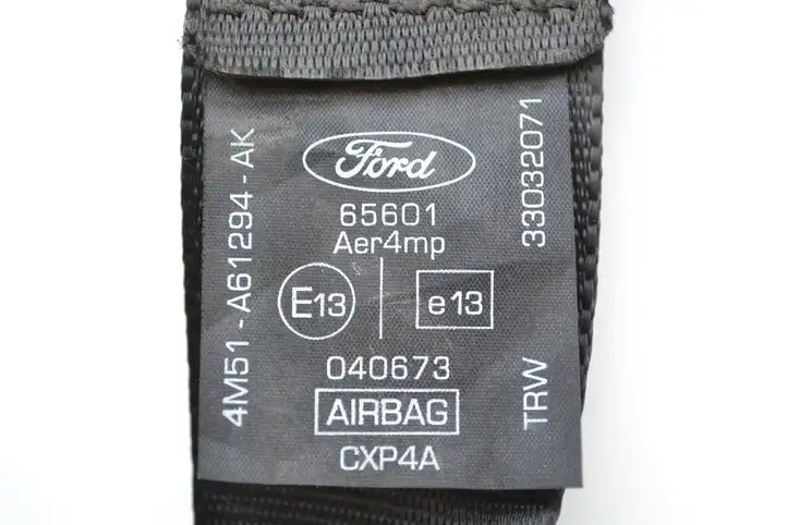 Ford Focus (2005 - 2008) 3303517333048192 Задний ремень безопасности — фото 4