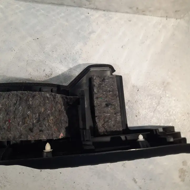 Toyota RAV 4 (XA40) (2012 - 2018) 5838742120 Отделка порога багажника — фото 3