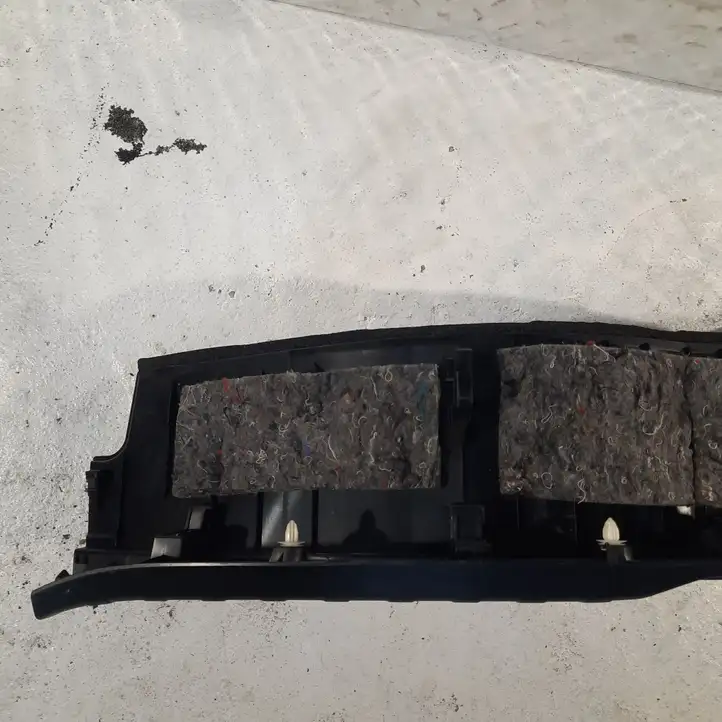 Toyota RAV 4 (XA40) (2012 - 2018) 5838742120 Отделка порога багажника — фото 6