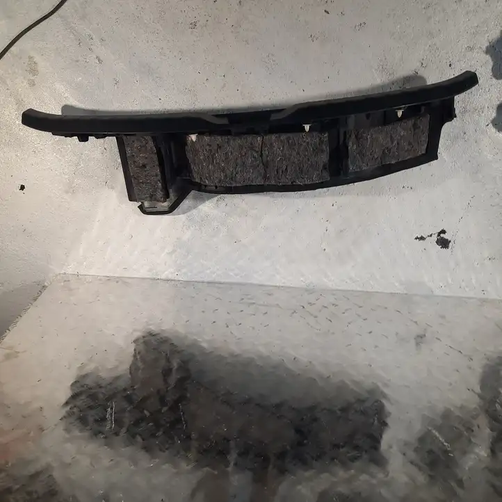Toyota RAV 4 (XA40) (2012 - 2018) 5838742120 Отделка порога багажника — фото 7