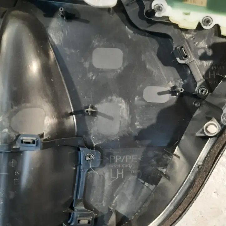 Toyota RAV 4 (XA40) (2012 - 2018) 67614X1B12 Обшивка задней двери — фото 3