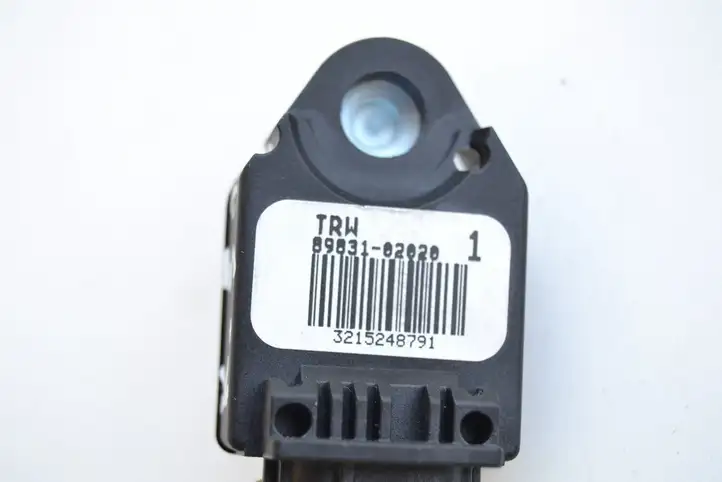 Lexus IS 220D-250-350 (2005 - 2010) 8983102020 Датчик удара SRS — фото 3