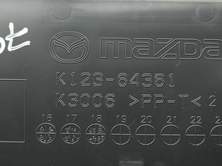Mazda CX-5 II (2017 - )  K12364361 12V гнездо прикуревателя (перед)