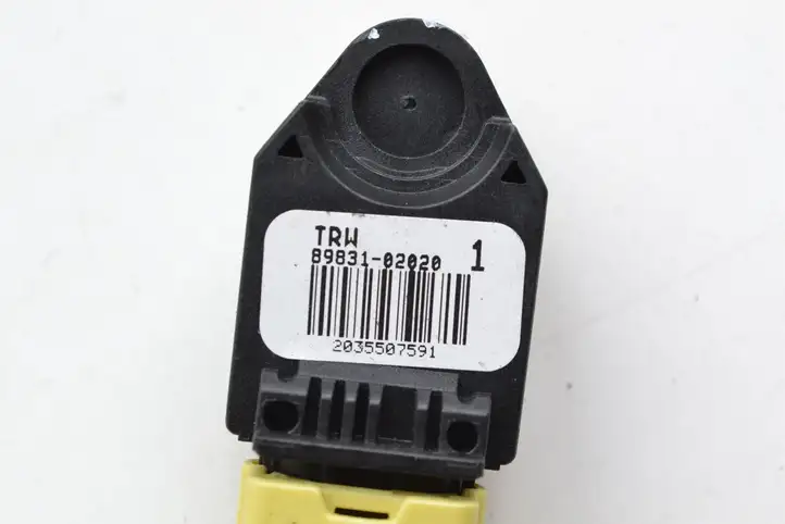 Lexus IS 220D-250-350 (2005 - 2010) 8983102020 Датчик удара SRS — фото 3