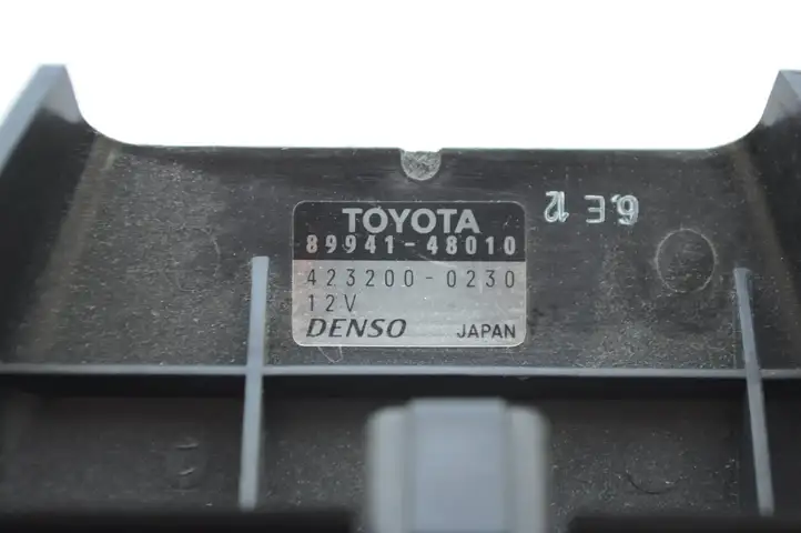 Lexus RX 330 - 350 - 400H (2003 - 2006) 8994148010 Датчик дождя — фото 4