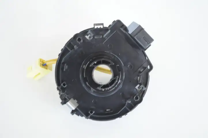Toyota RAV 4 (XA20) (2000 - 2005) Контактное кольцо SRS — фото 1