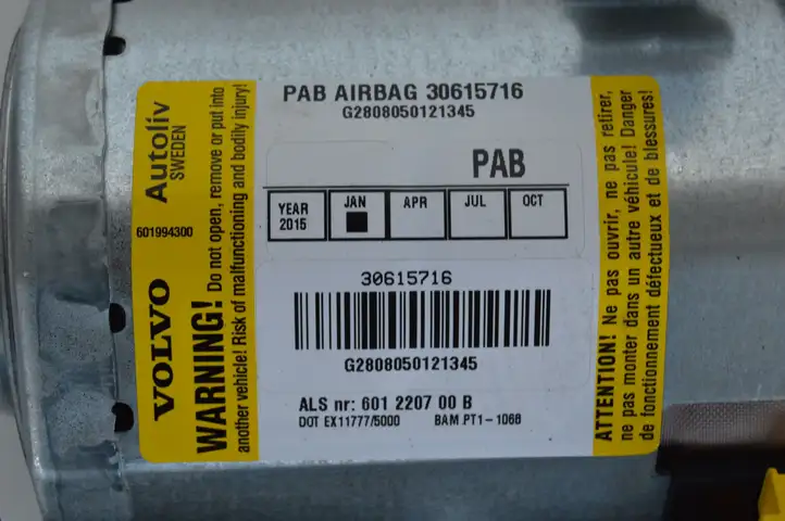Volvo V50 (2004 - 2008) 30615716 Подушка безопасности пассажира — фото 3