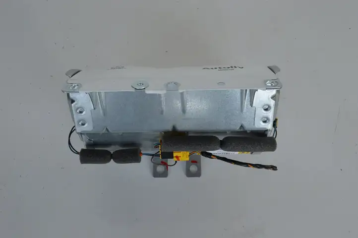 Volvo V50 (2004 - 2008) 30615716 Подушка безопасности пассажира — фото 4