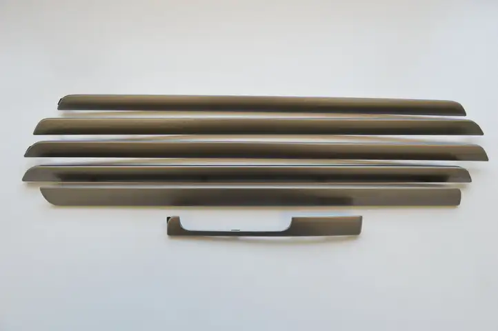 Volkswagen Golf V (2003 - 2009) 1K2858529 Прочие детали салона — фото 1