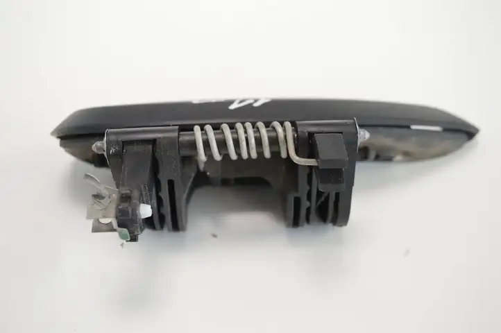 Dacia Sandero (2008 - 2012) Наружная ручка двери — фото 3