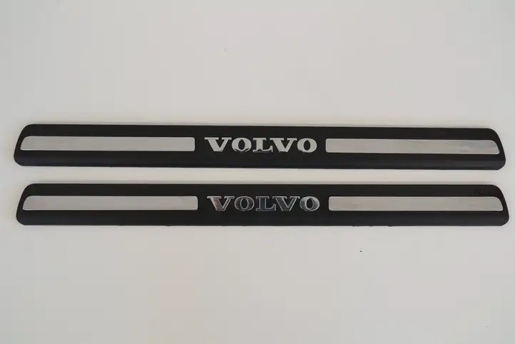 Volvo XC90 (2006 - 2014) 8659960 Внутренняя обшивка порога (комплект) — фото 1
