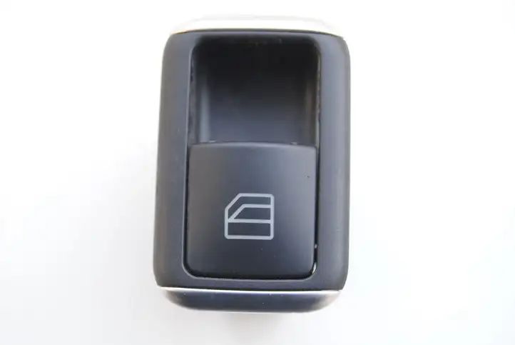 Mercedes-Benz C W204 (2007 - 2014) A2049055502 Блок кнопок стеклоподъемников — фото 1