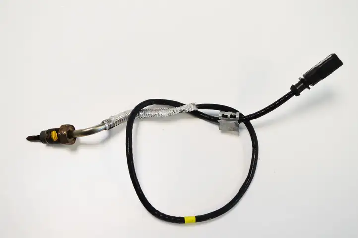 Seat Leon (1P) (2005 - 2012) 04L906088 Датчик температуры масла — фото 2