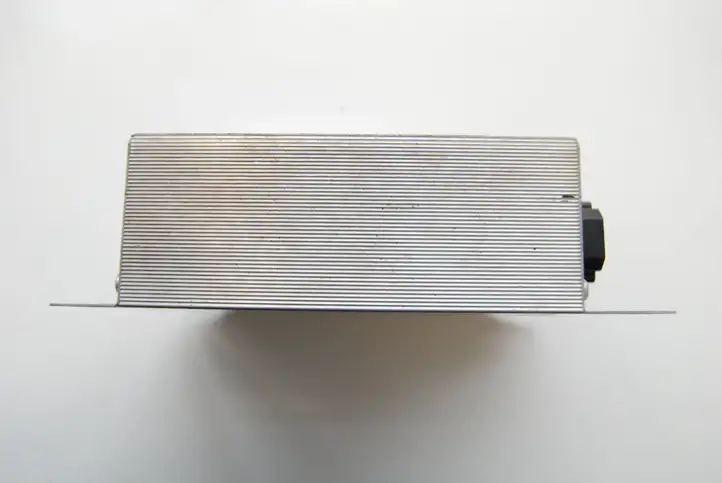 Audi A4 S4 B6 8E 8H (2000 - 2006) 8E5035223 Усилитель звука — фото 4