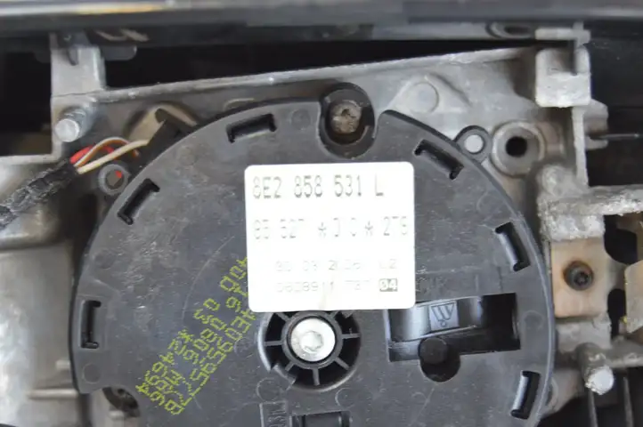 Audi A4 S4 B7 8E 8H (2004 - 2009) Боковое зеркало с электроприводом — фото 7