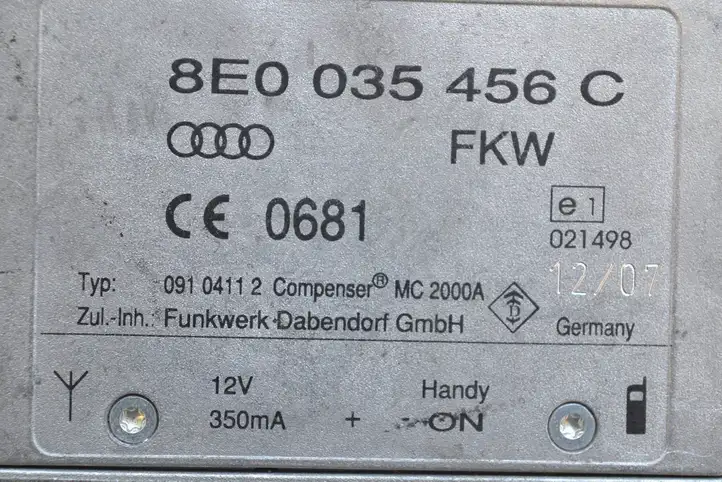 Audi A6 S6 C6 4F (2008 - 2011) 8E0035456C Усилитель антенны — фото 4