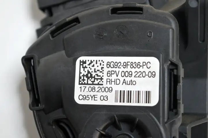 Ford Mondeo MK IV (2007 - 2014) 6G929F836PC Педаль акселератора — фото 4