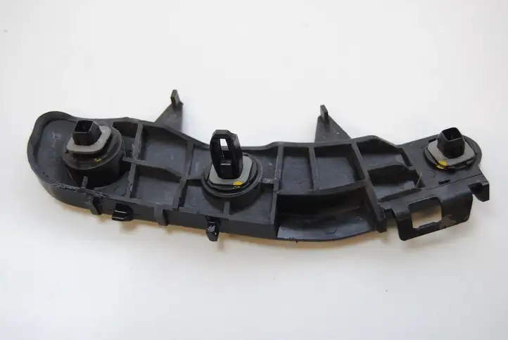 Toyota Avensis T270 (2009 - 2012) 5257705020 Кронштейн заднего бампера — фото 3