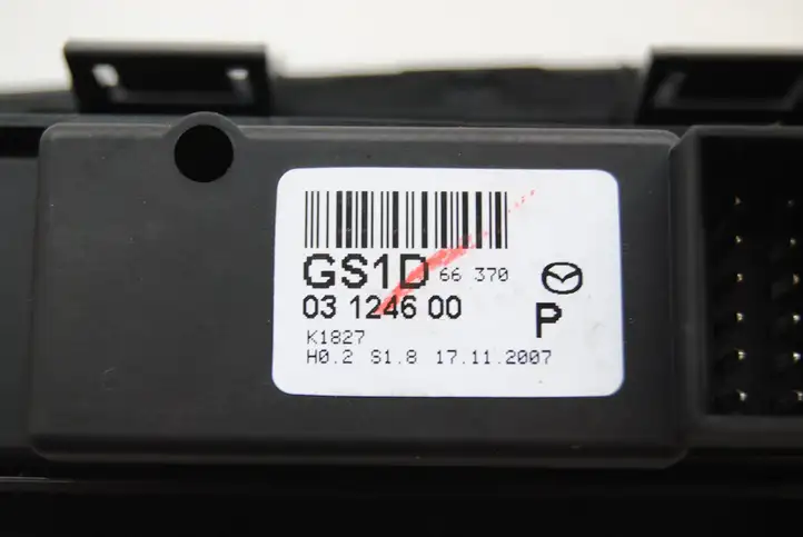 Mazda 6 (2007 - 2009) GS1D66370 Кнопка стеклоподъемников — фото 5